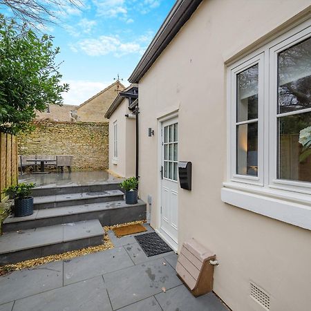 The Colleys Villa Lechlade Exterior photo